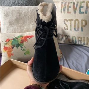 NTW Ugg boots size 8 - Black
